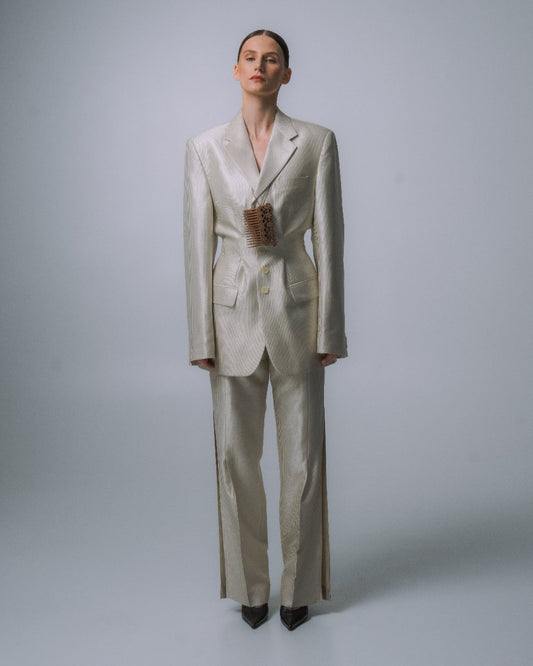 ARHITECTURAL UPCYCLED BLAZER WITH PLEATS